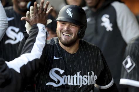 Chicago White Sox reportedly trade infielder Jake Burger to the Miami Marlins